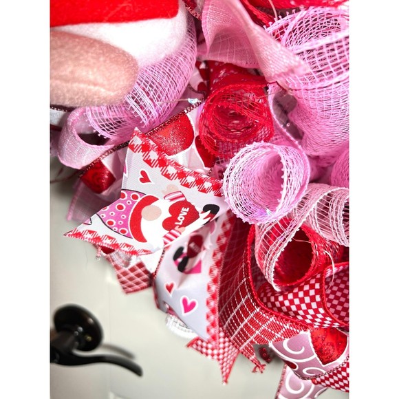 XL Handmade Be My Valentine Gnome Hearts Ribbon Prelit Wreath 26 ins LED XLW6 - Picture 9 of 12